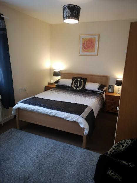 Eagles Land Apartment เอดินบะระ ภายนอก รูปภาพ